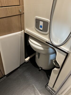 2025 Malibu Genius 641 LE campervan washroom